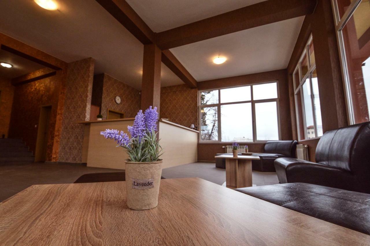 Elite Spetema Hotel Bozhurishte Buitenkant foto