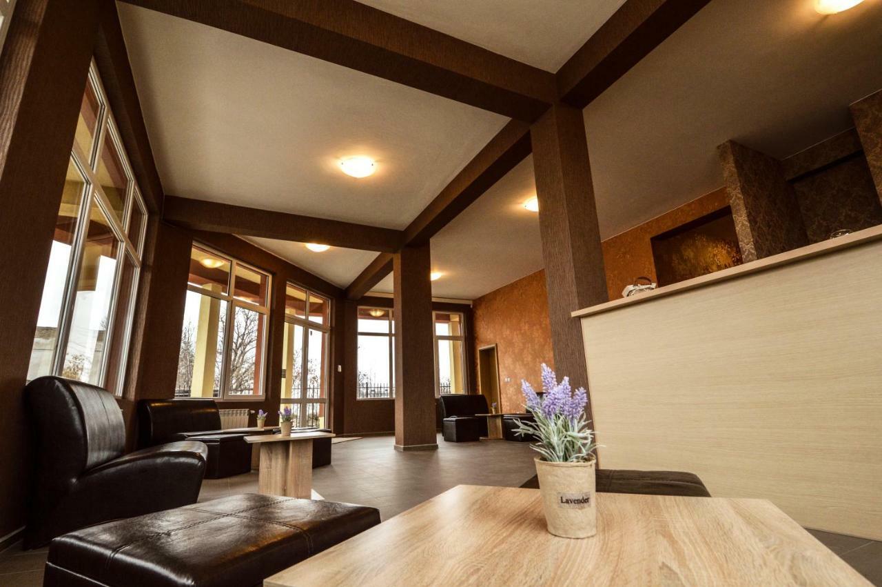 Elite Spetema Hotel Bozhurishte Buitenkant foto