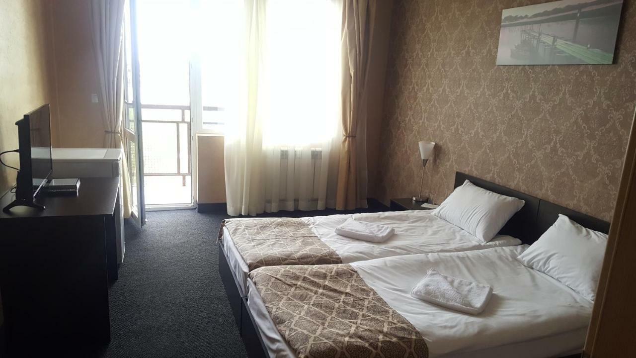 Elite Spetema Hotel Bozhurishte Buitenkant foto